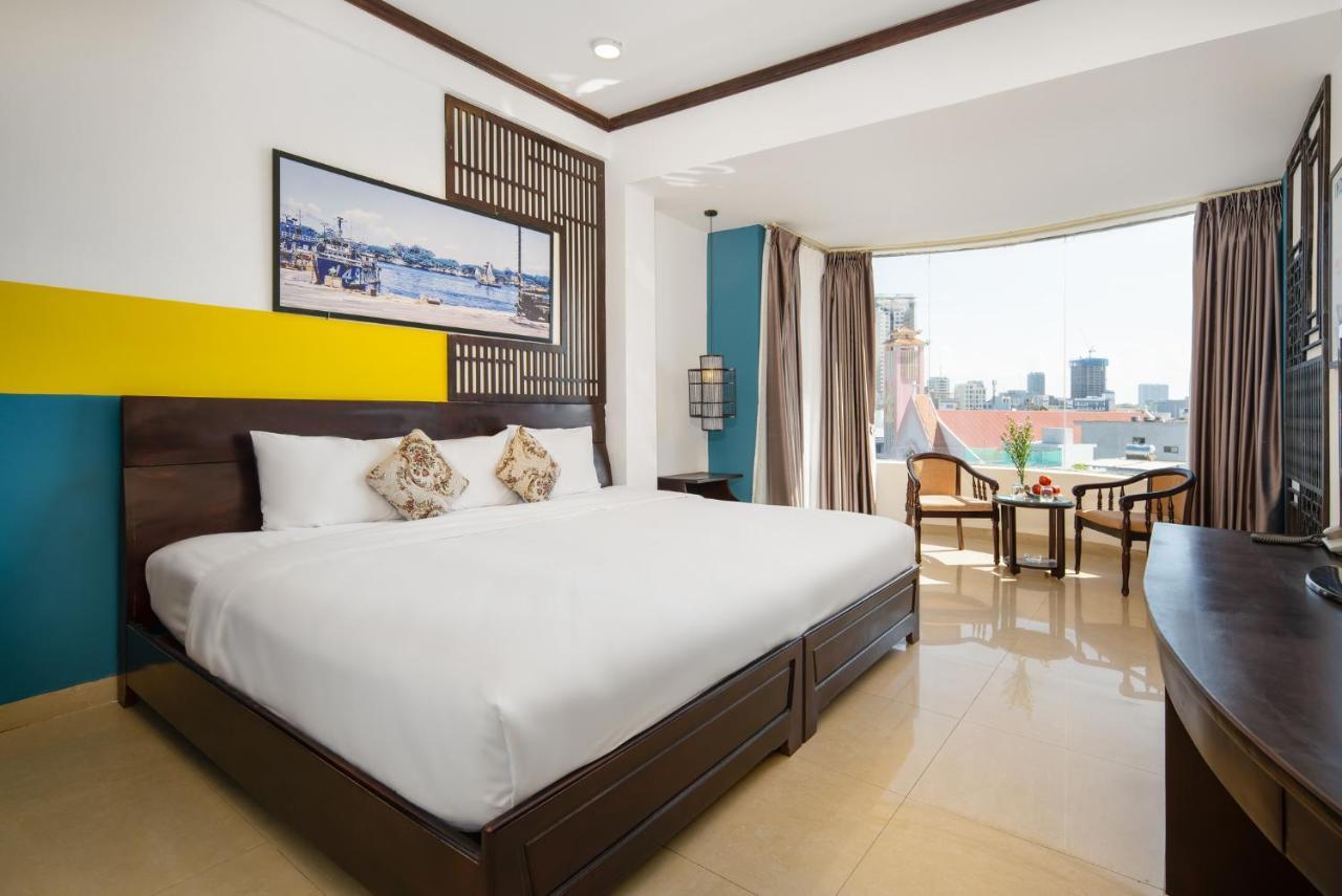 Thanh Lan Riverside Hotel Da Nang Buitenkant foto