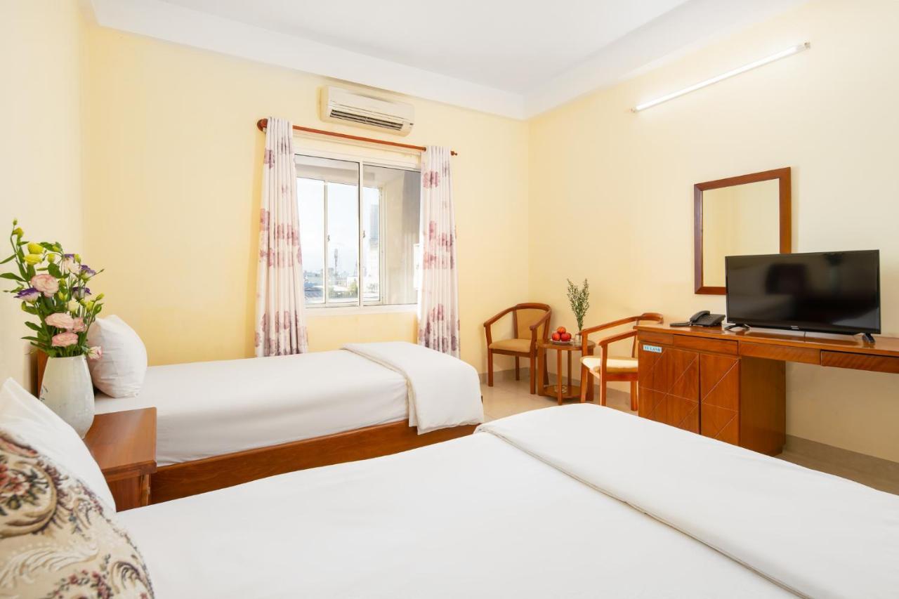 Thanh Lan Riverside Hotel Da Nang Buitenkant foto